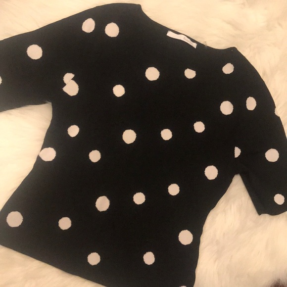 Tops - ✨Polka Dot 1/2 Sleeve✨